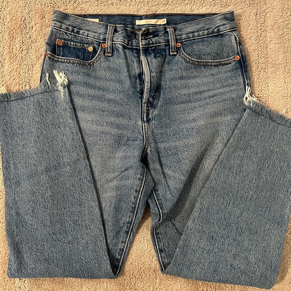 Levi’s Wedgie Jeans